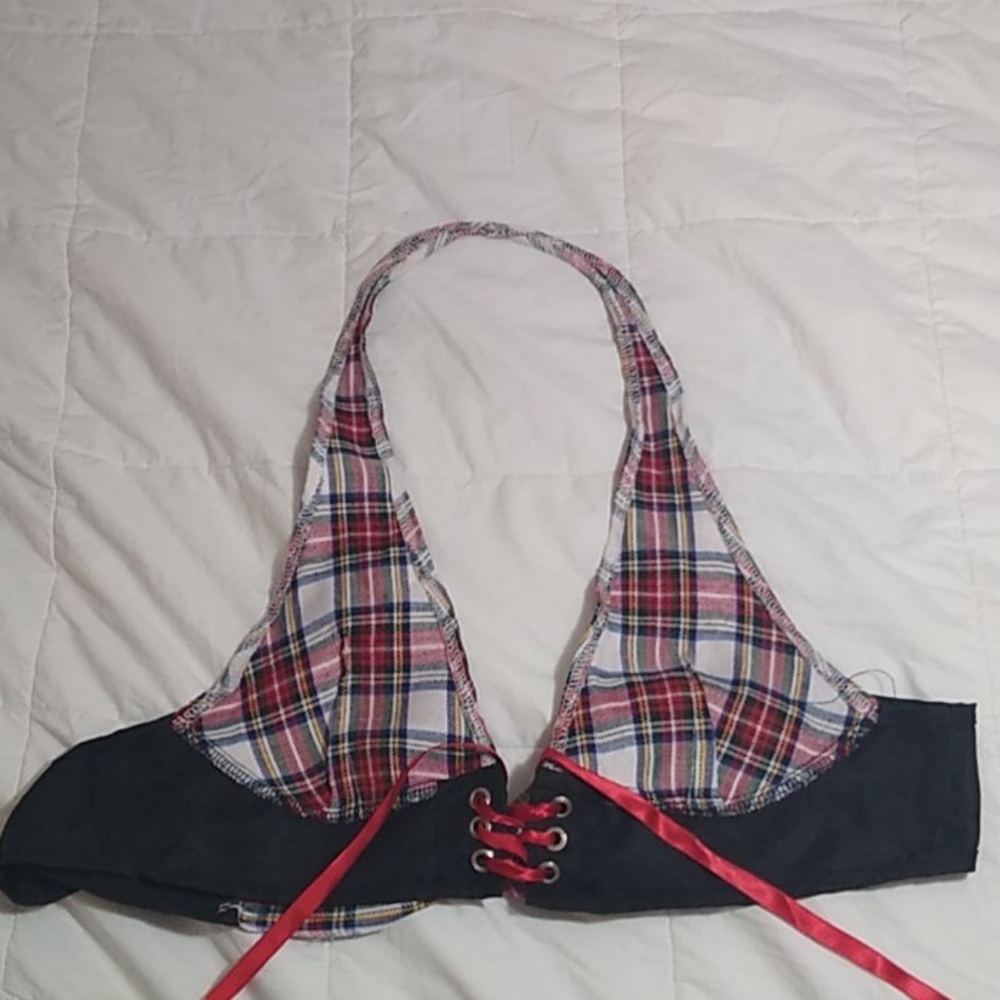 2 piece outfit sluttie school girl outfit 🥴🥴